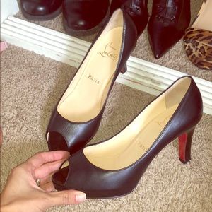 Christian Louboutine 37 1/2